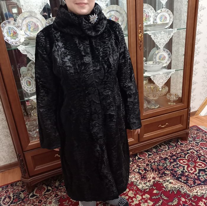 Шуба  искусственная каракуль