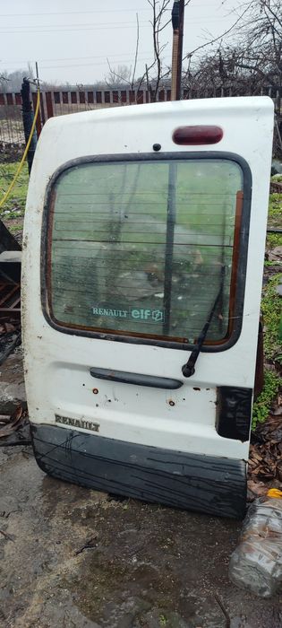 Рено Канго 2005г врати