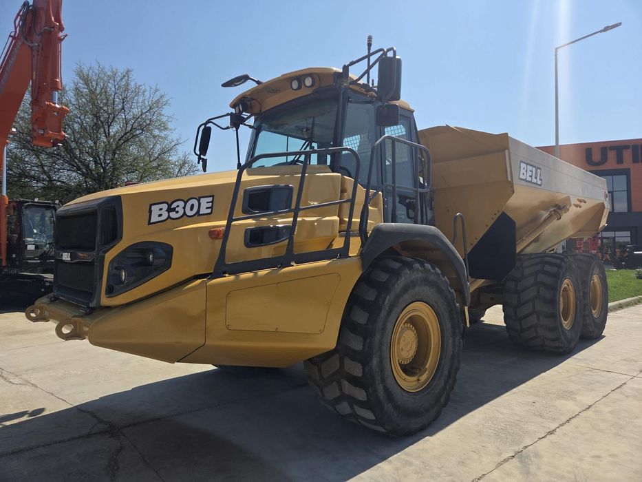 Bell DUMPER 6x6, 2020, 4980h, bena 21mc, util 30 t, intoarce in 8m, Mercedes 335CP, cutie viteze automata, viteza 50km/h, INMATRICULABIL definitiv, gresare automata, capota rabatabila, produs in GERMANIA, anv 70% ok, leasing 4 ani-PROMOTIE 149.000 EUR+tva
