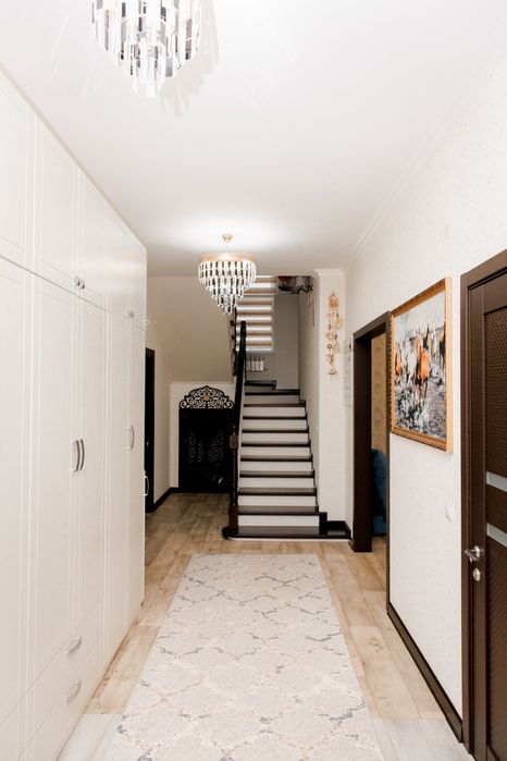 Продам коттедж построенный для себя.