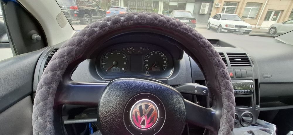 Продам Volkswagen Polo 2006г