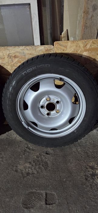 VW T5 оригинални джанти 215/60/16C  7J×16. ET55. 5×120. DOT2919