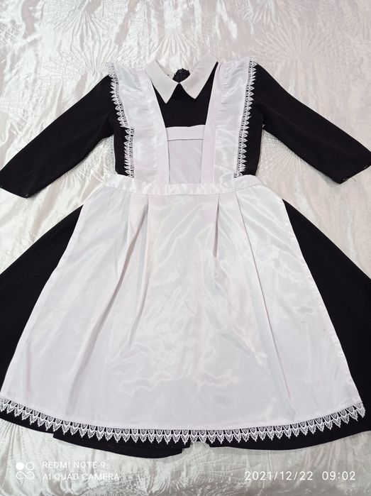 Продам школьную форму