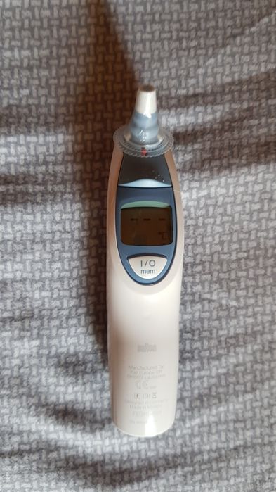 Termometru auricular Braun ThermoScan IRT 4520