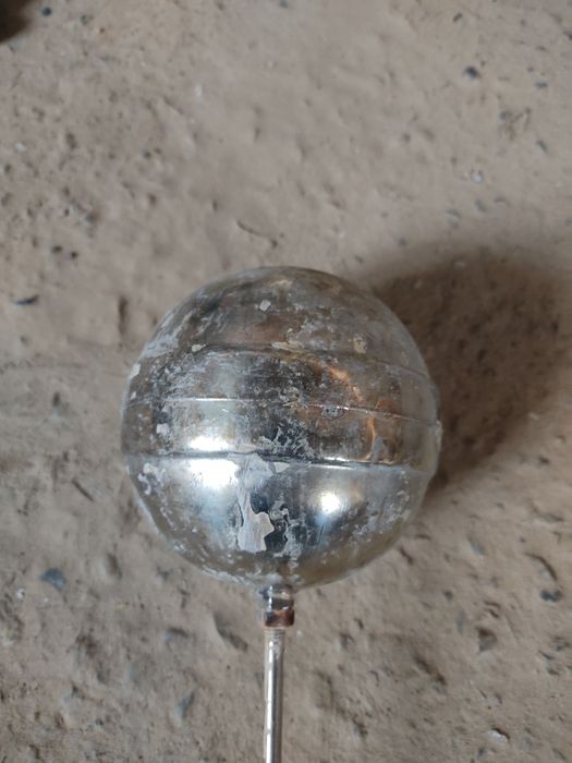 Поплывок железны