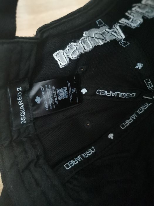 Șapca dsquared2 nouă, cu etichetă.