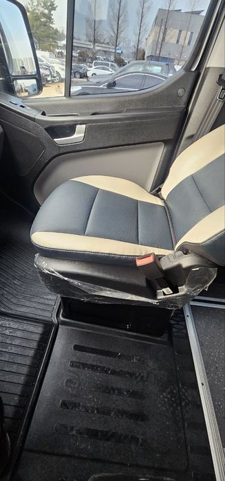 Идеальный транспорт для групповых поездок по Узбекистан Hyundai Solati