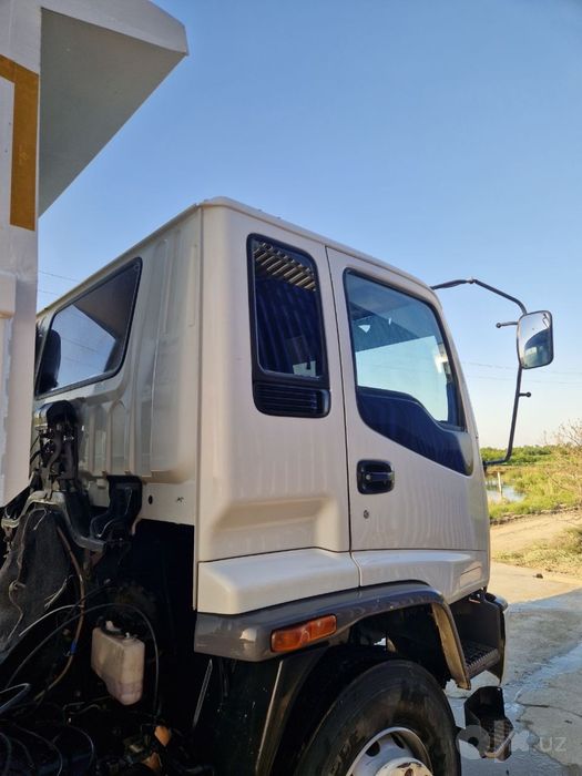 Isuzu 2015 Radnoy