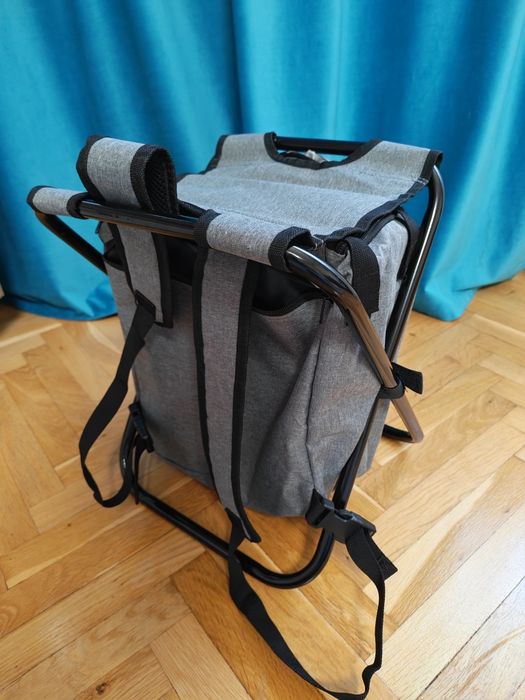 Scaun pliabil cu geanta termoizolanta
Caracteristici: Scaun pliabil, , design compact si usor de transportat
