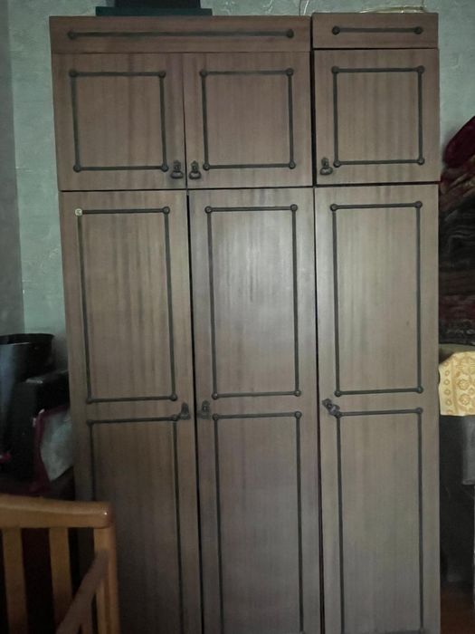 Продам стенку мебель бу в хорошем