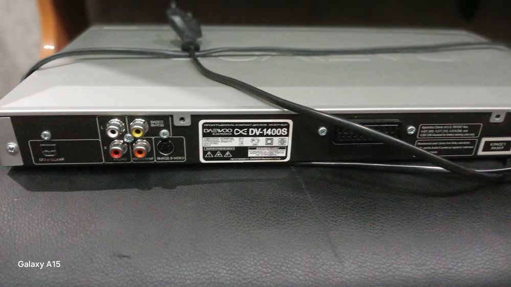 Продам караоке фирмы DAEWOO для компакт дисков