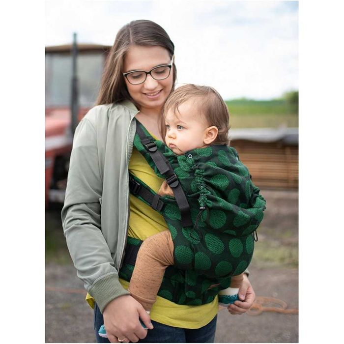 4+ месеца | Регулируема ергономична раница KinderHop MultiGrow - DOTS