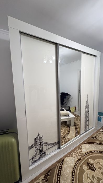 Продам шкаф в хорошем состоянии