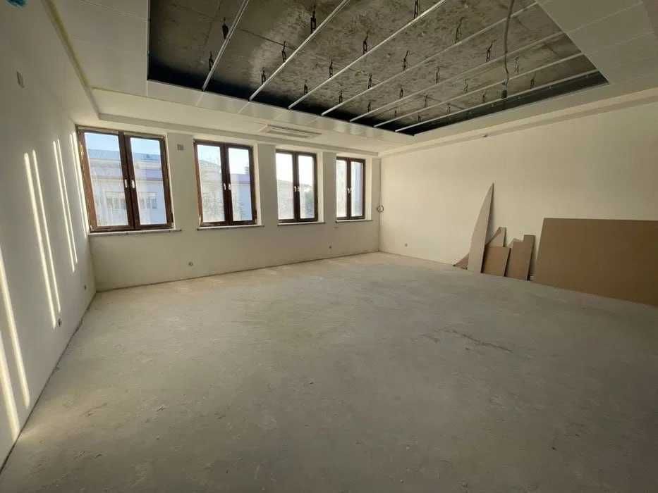 Сдаётся Здания Ориентир: парк Бабур  2500м2