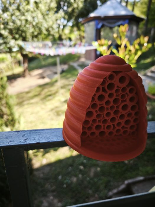 Къщичка за насекоми