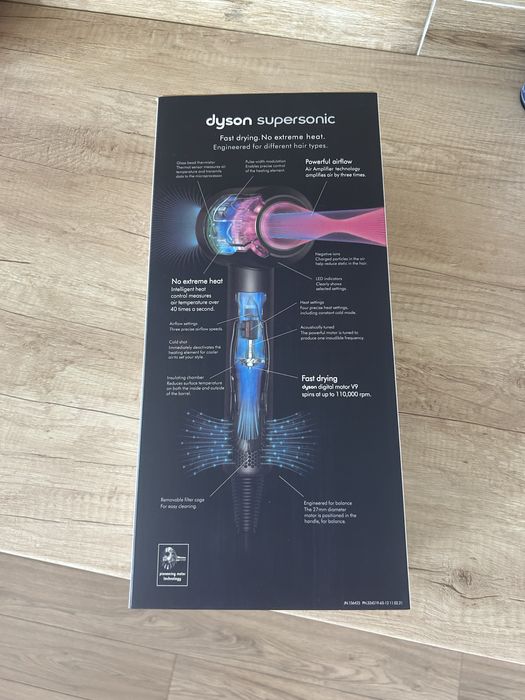 dyson super sonic HD08