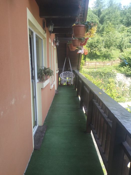 Cazare Moieciu de Jos/180 RON/noapte-7camere