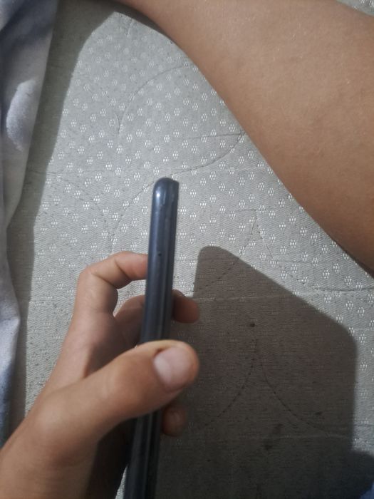 Telefon a13 ecran spart