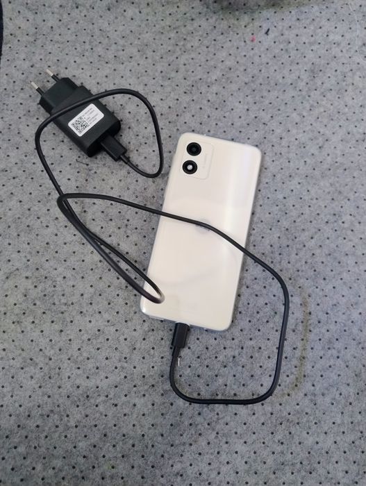 Продам телифон нови