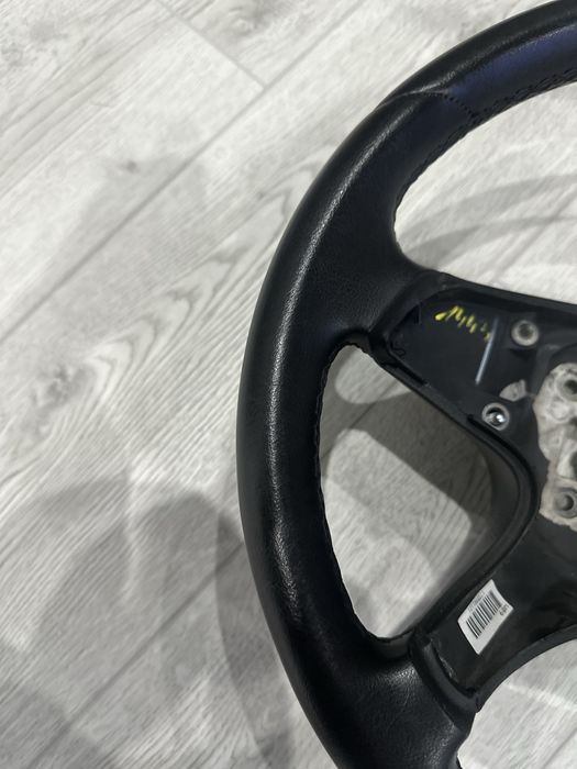 Волан мерцедес C-class W204