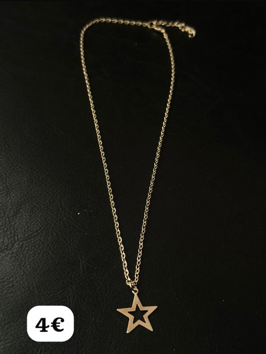 златист цвят гривни!