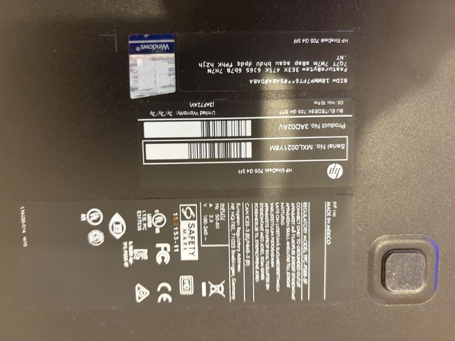 Calculator Hp 705 g4 Ryzen 5 2400g ; 16 gb ddr4 ; licenta windows 11