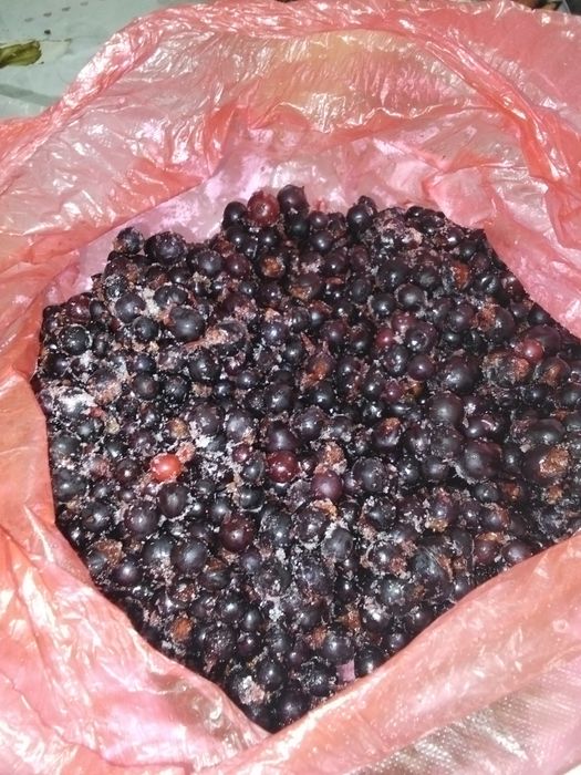 Продам замороженные смородина