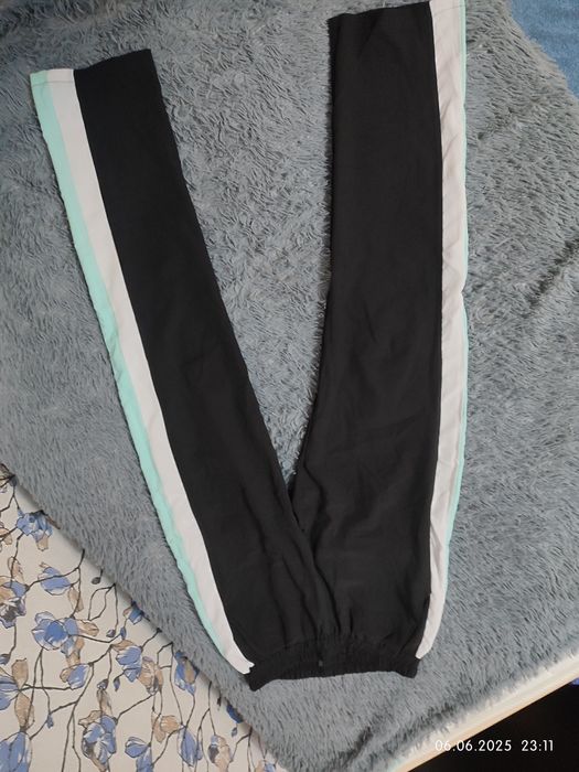 Продам трико летнее, в карусели