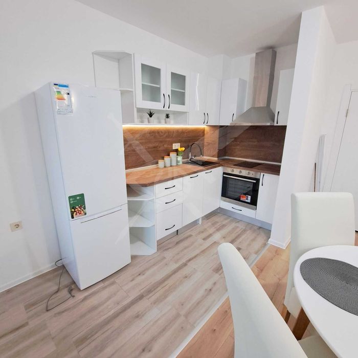 Продава се Двустаен апартамент в Пловдив, Христо Смирненски - 84 кв.м за 1655 €/кв.м - Снимка #1