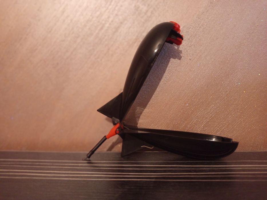 Ракета за захранване на риба