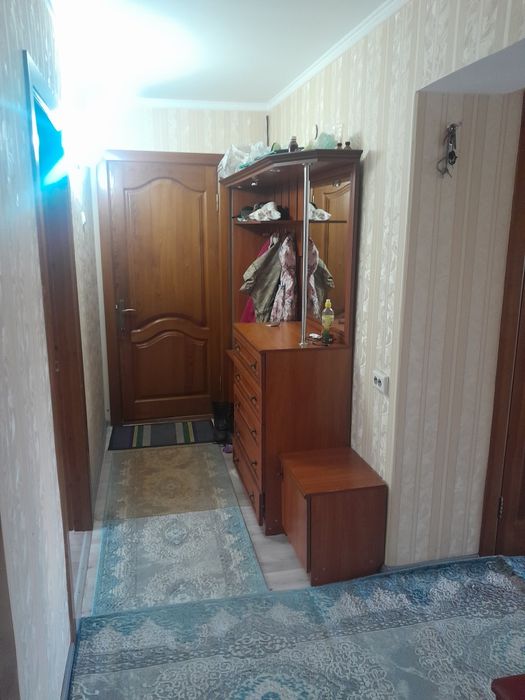 Продам квартиру 3  ком 75 кв метров