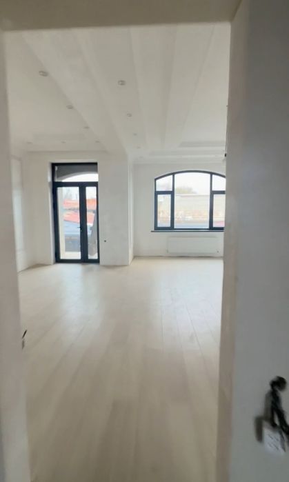 Срочно Бодомзор евро Дом Участок 3,5 сот.  6 ком  Бадамзар