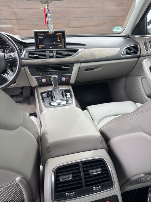 Vand Audi A6 2015
