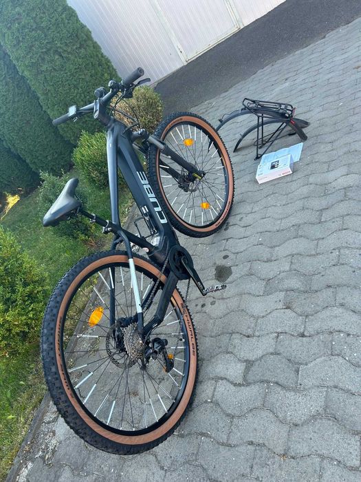 bicicleta electrica cube