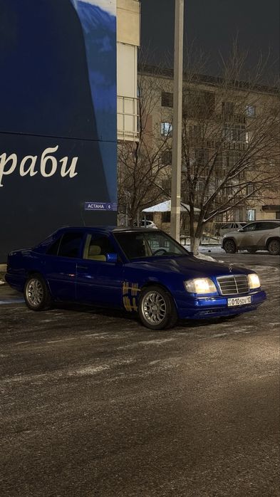 Мерседес 124 Е шка автомат
