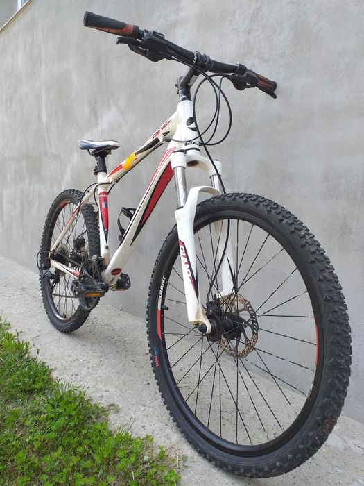Bicicleta de vânzare