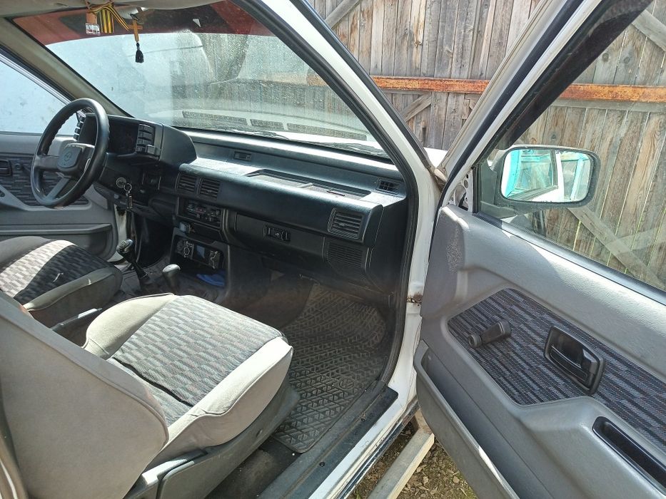Opel Frontera 2.8