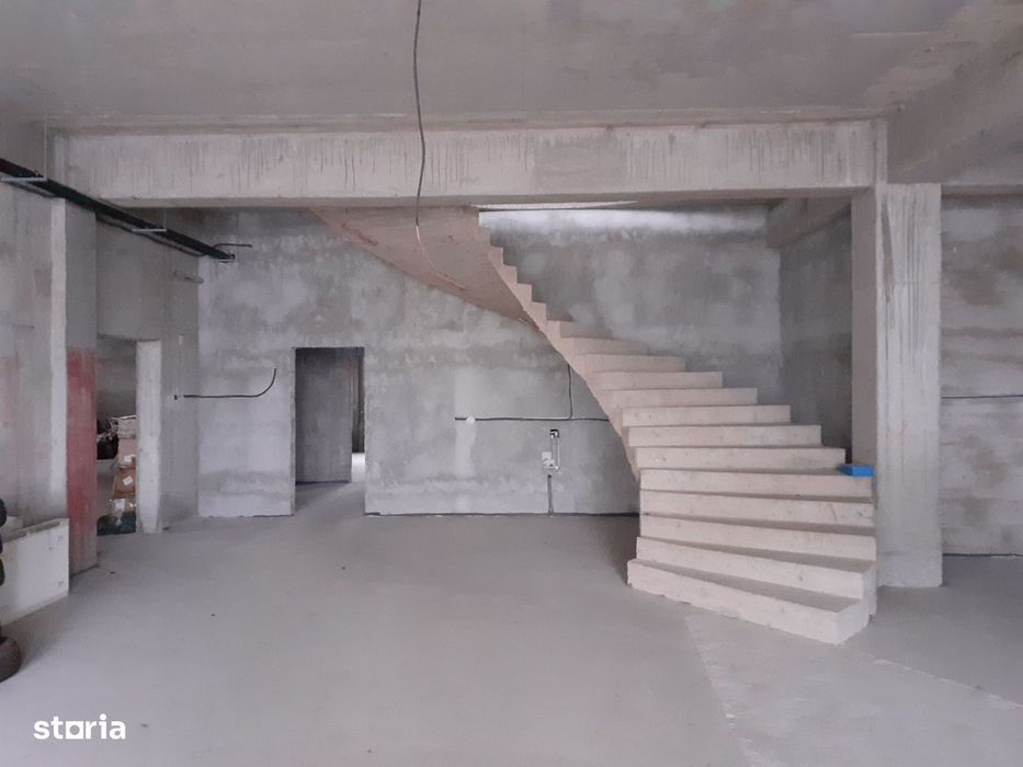Constructie si teren ideale pentru saloane evenimente si altele