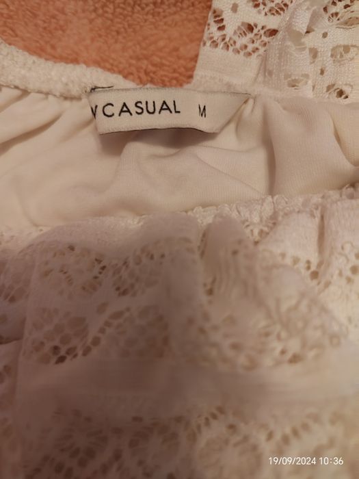 Лятна дантелена рокля