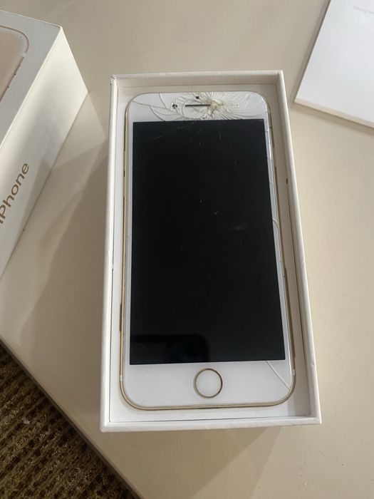 Продам Iphone 7 , gold , 128gb