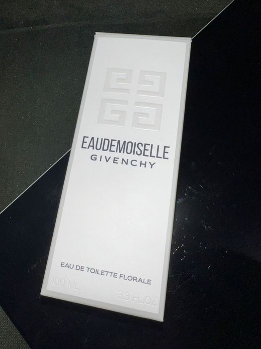 Срочно! Парфюм GIVENCHY!