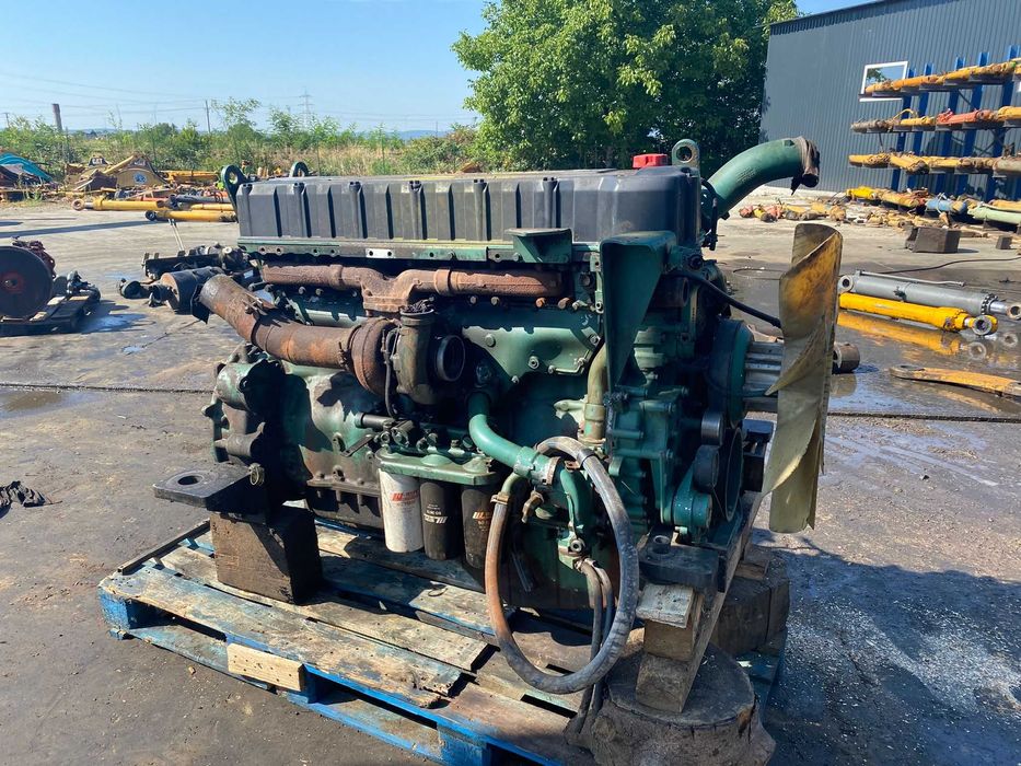 Motor Volvo D12CEAE2 pentru excavator