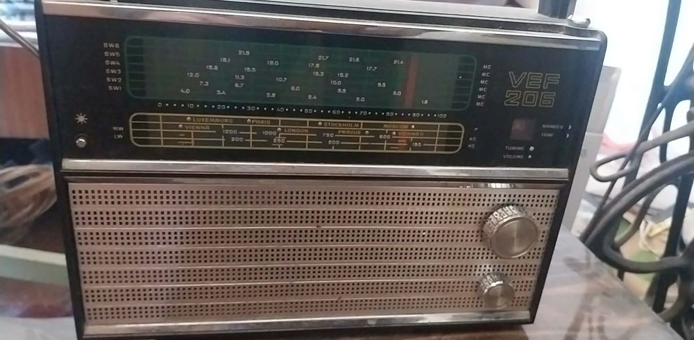Работещо ретро радио!
