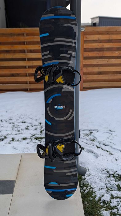 Placa Burton Clash plus legaturi Custom in stare foarte buna