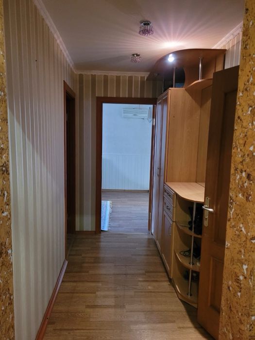 СРОЧНО!Продам 2 комнатную кв.  в 7мкр