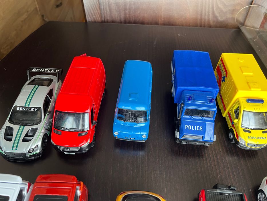 Hot wheels колички