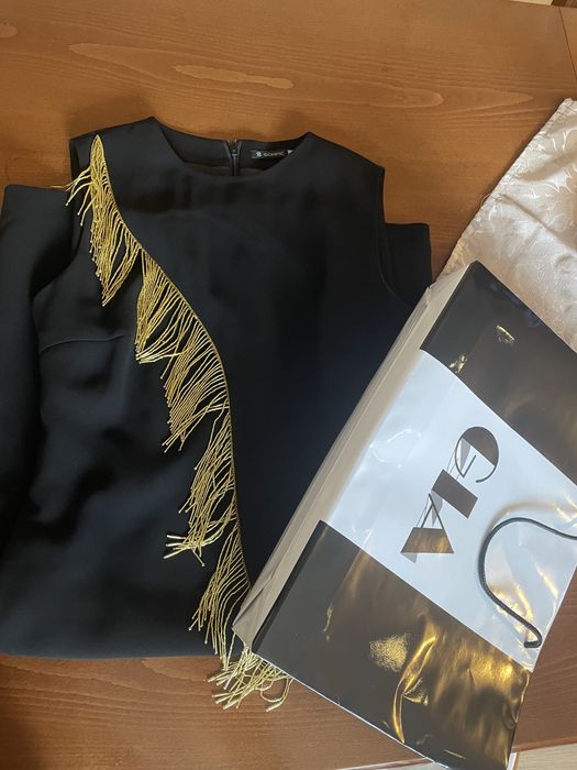 Дамска рокля в черно