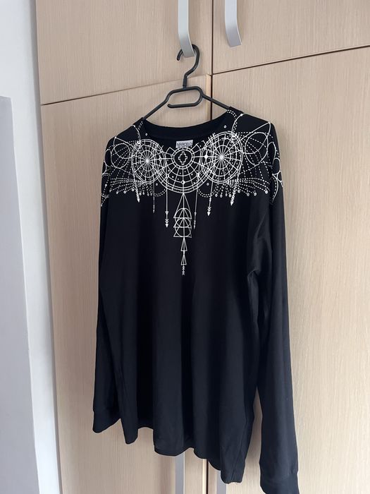 Marcelo Burlon Sleeve