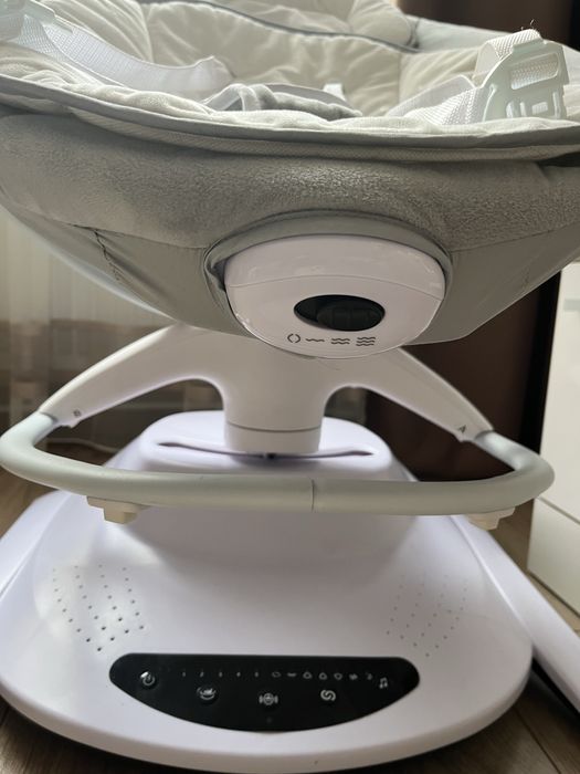 La scala cangaroo електрическа люлка