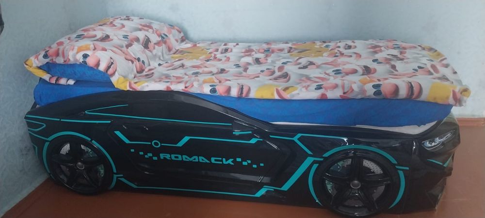 Продам кровать машину